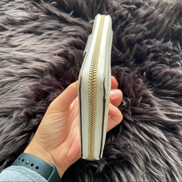 kate spade | cream full zip wallet - Picture 10 of 11